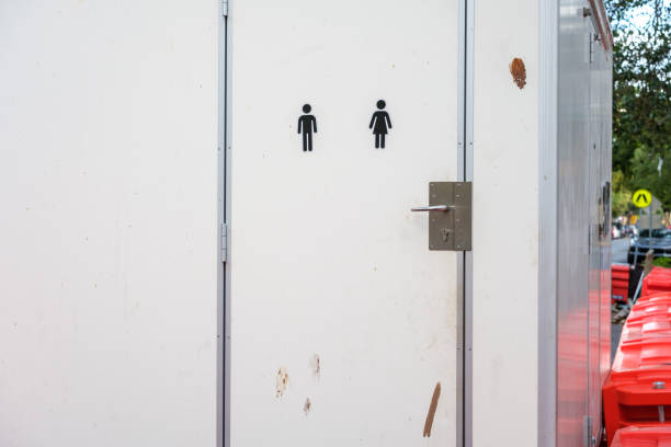 Best Emergency porta potty rental  in Fish Hawk, FL